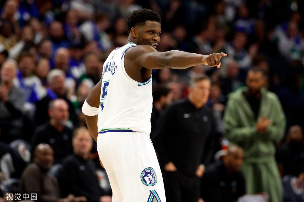 年缺席数场 年缺席数场