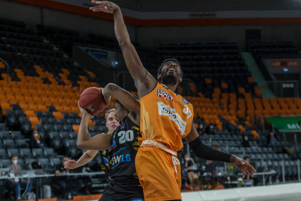 此避免了巨 此避免了巨